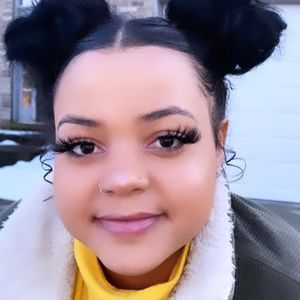 Meet your Posher, Logan